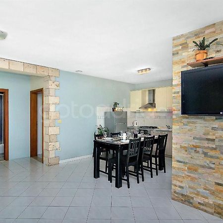 Holiday Home Darius With Hot Tub Makarska Zewnętrze zdjęcie