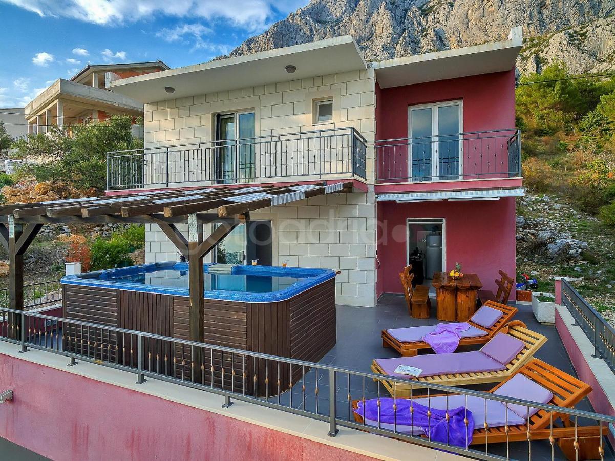 Holiday Home Darius With Hot Tub Makarska Zewnętrze zdjęcie