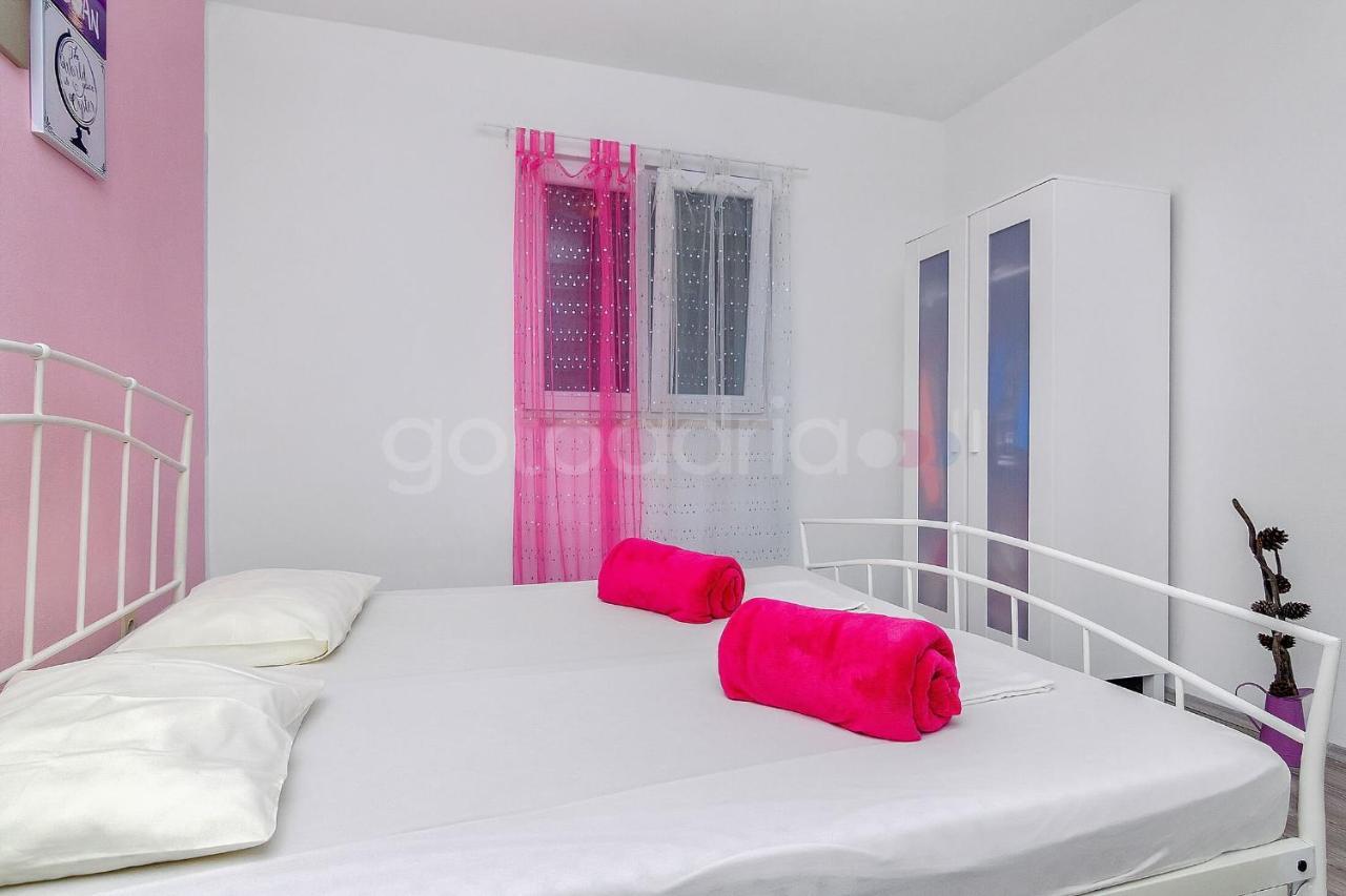 Holiday Home Darius With Hot Tub Makarska Zewnętrze zdjęcie