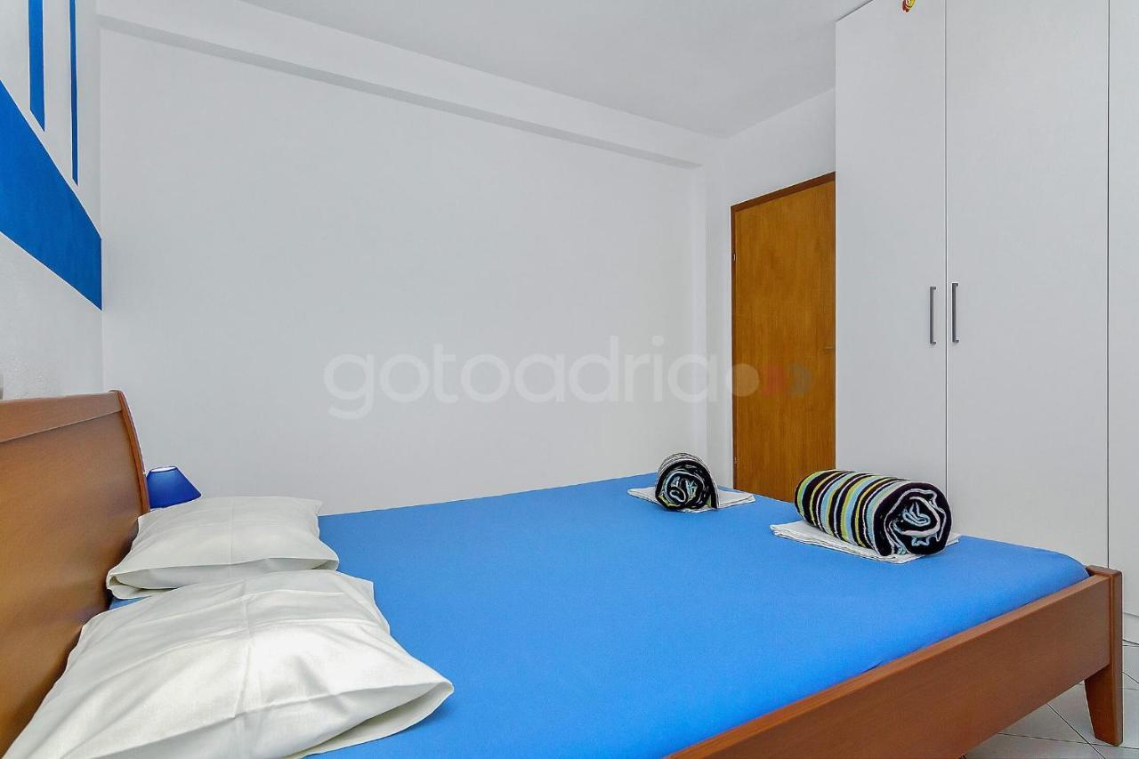Holiday Home Darius With Hot Tub Makarska Zewnętrze zdjęcie